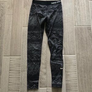 Nike Pro Dri-fit legging size m